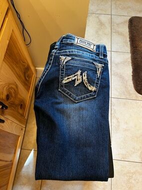Miss Me Embroidered Back Dark Wash Jeans